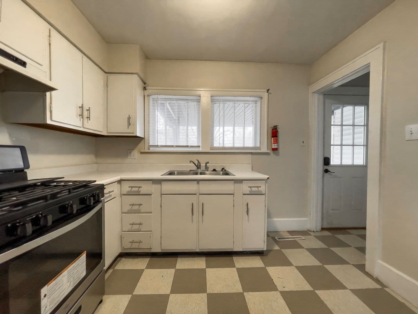 Muncie House: 215 S. Talley Ave