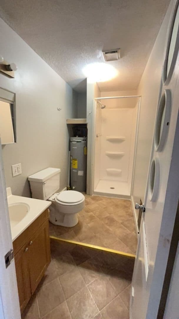 Muncie Apartment: 1514 W. Jackson St. Apt. 3