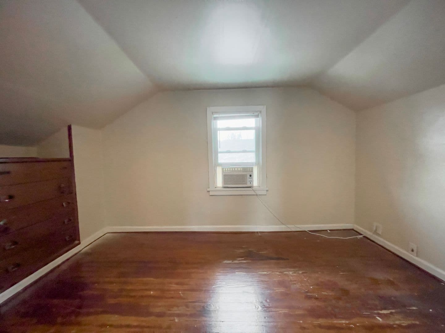 Muncie House: 215 S. Talley Ave