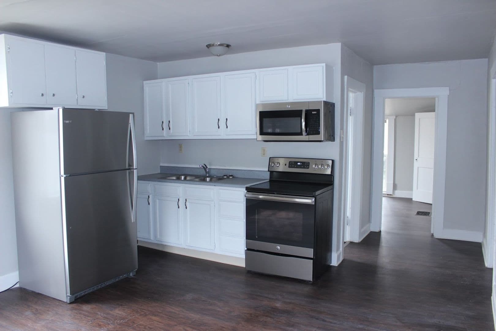 Muncie Apartment: 1507 1/2 W. Jackson St.