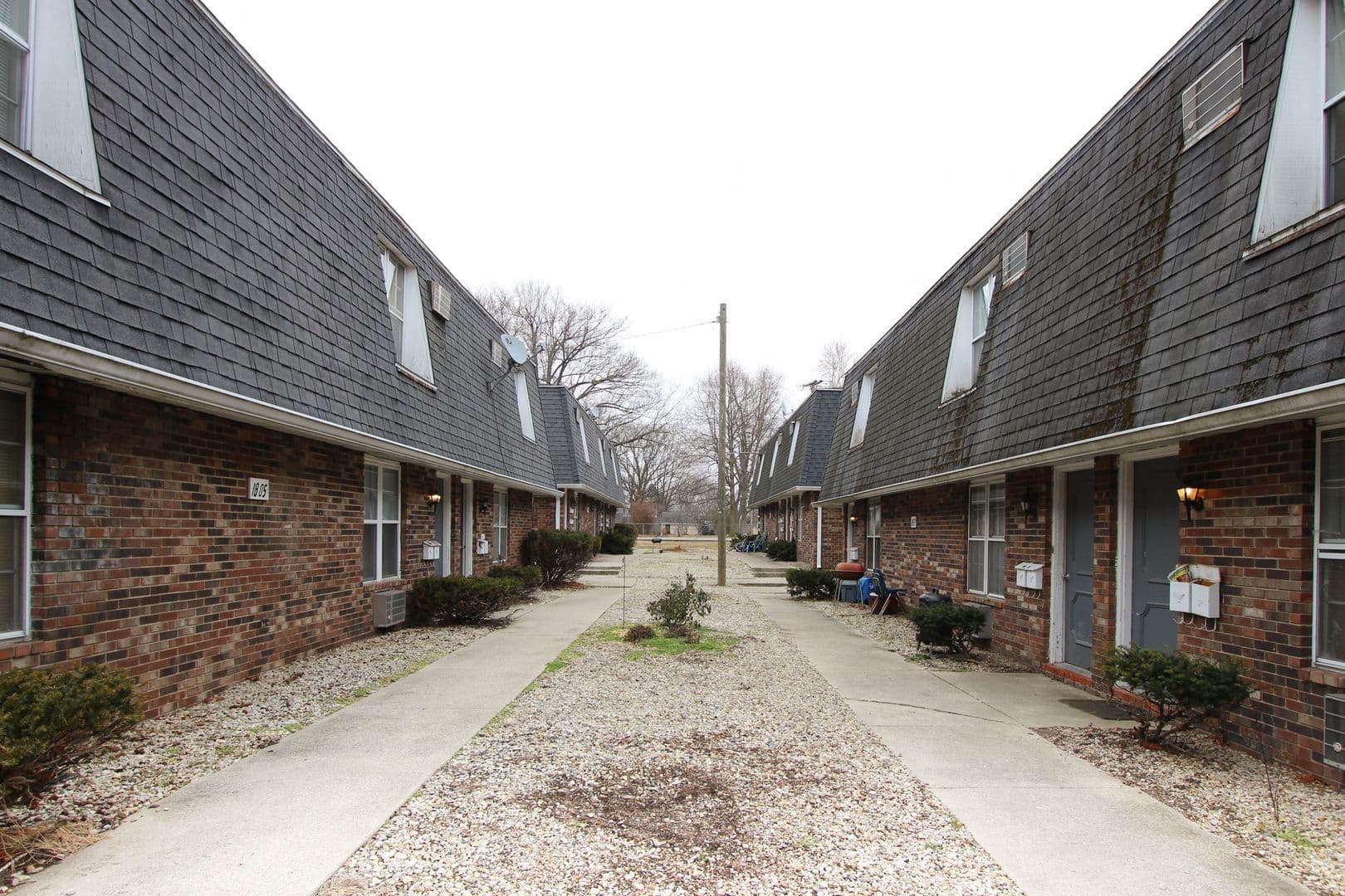 Muncie Apartment: 2600 W Memorial Dr