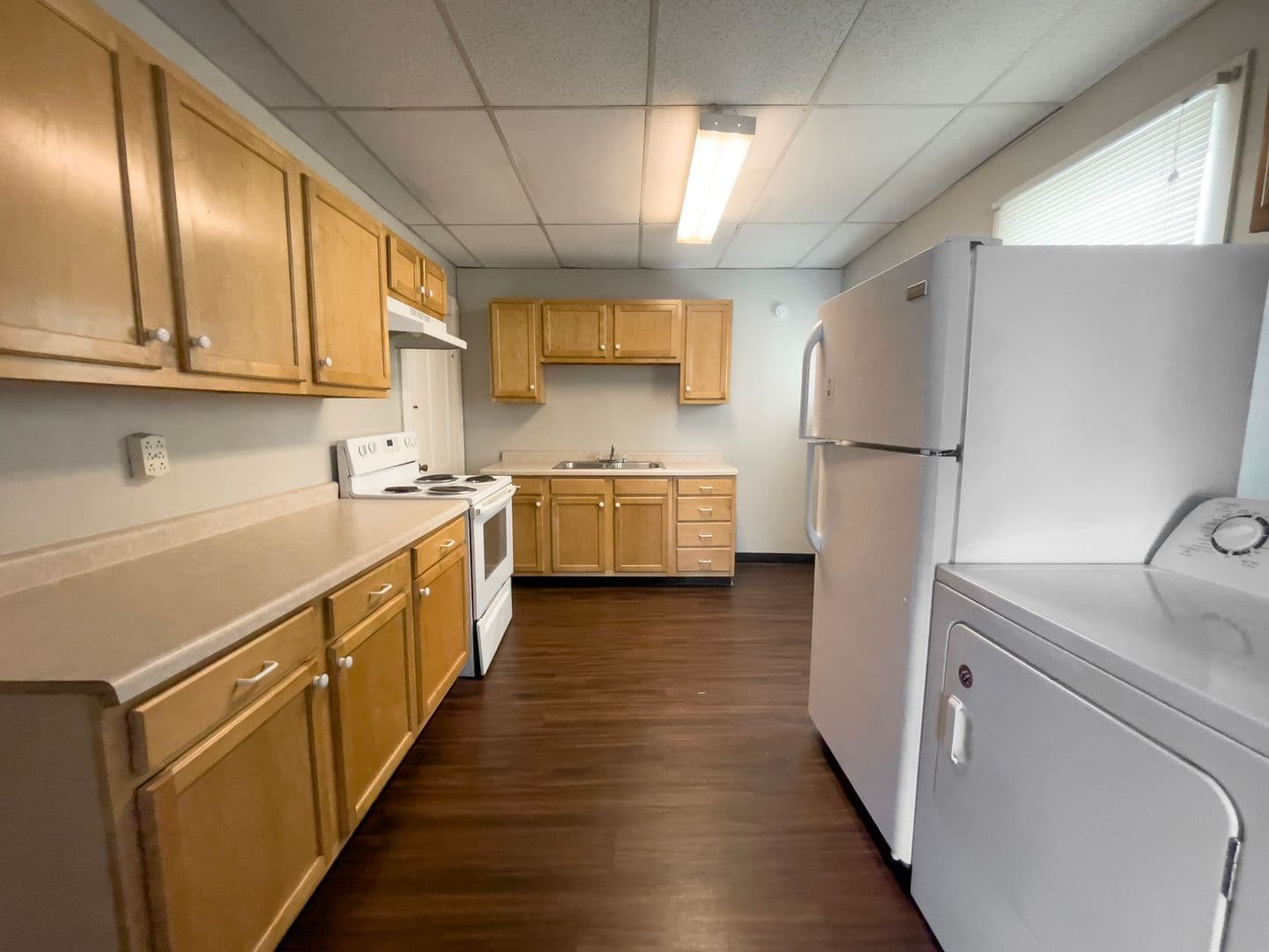 Muncie Apartment: 824 W University Ave.