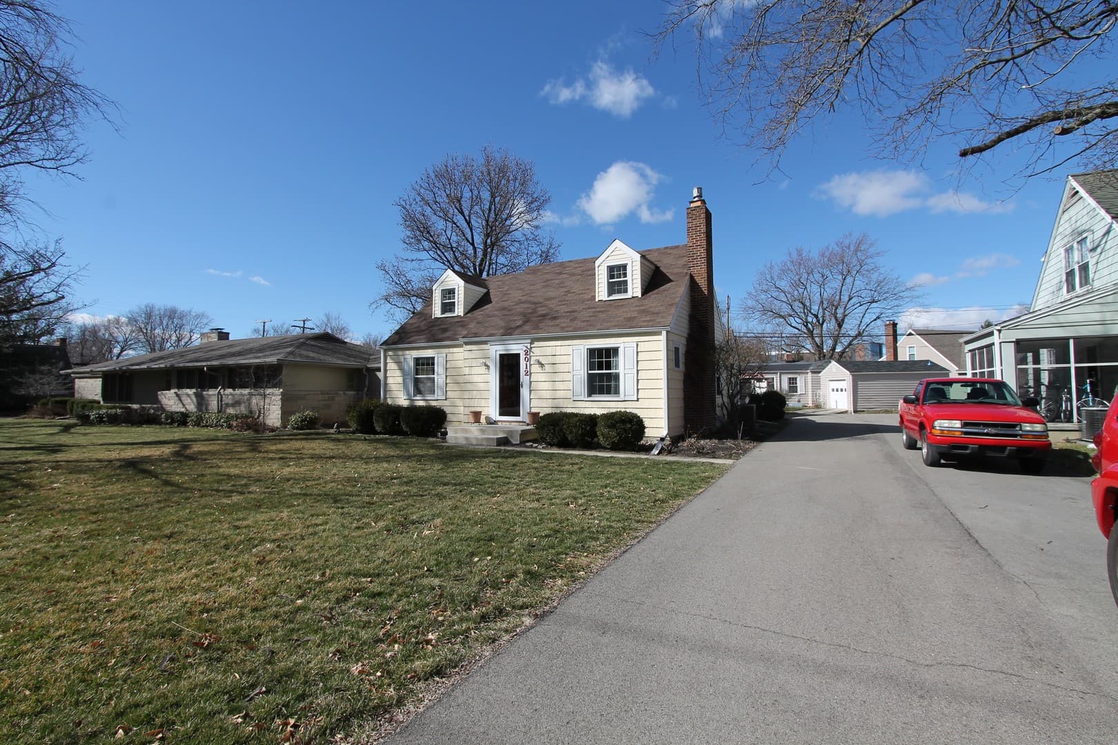 Muncie House: 2012 West Petty Road