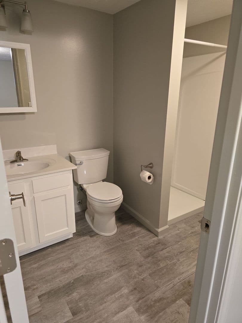 Muncie Apartment: 1413 W University