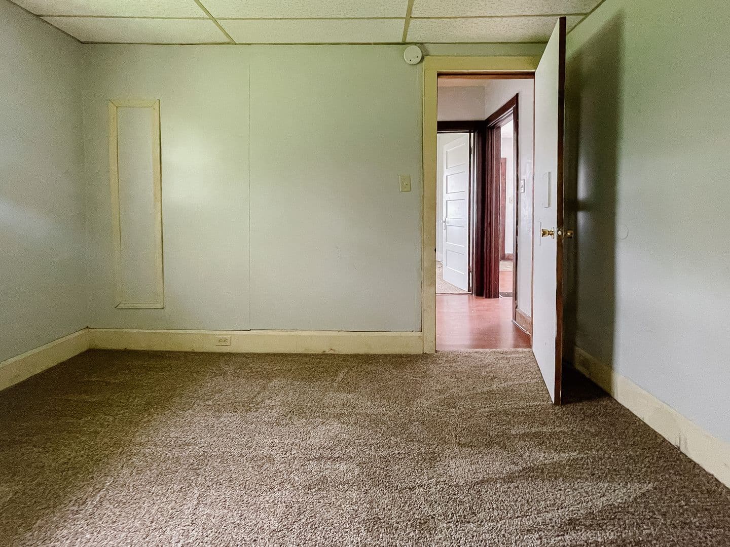 Muncie House: 1920 S Gharkey St.