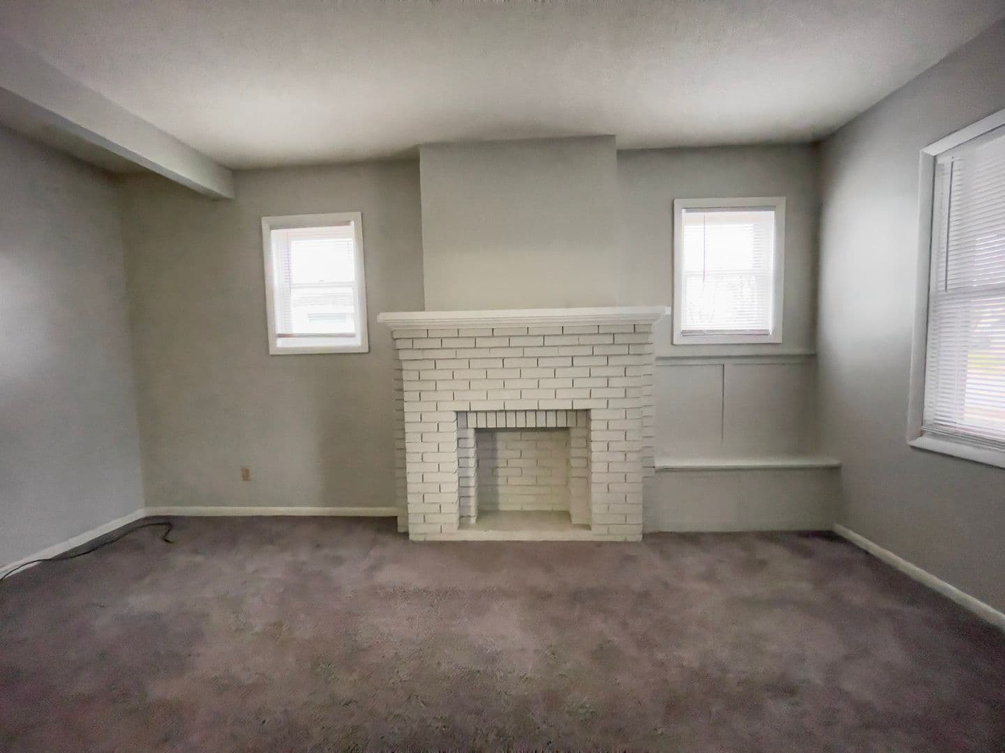 Muncie Apartment: 1409 W Jackson St