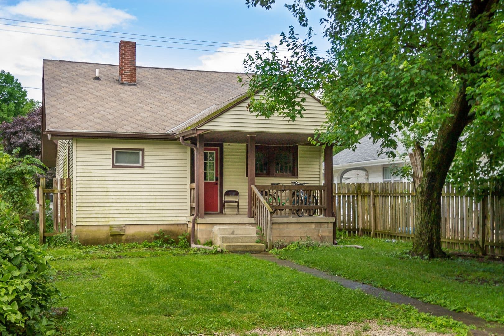 Muncie House: 215 S. Talley Ave