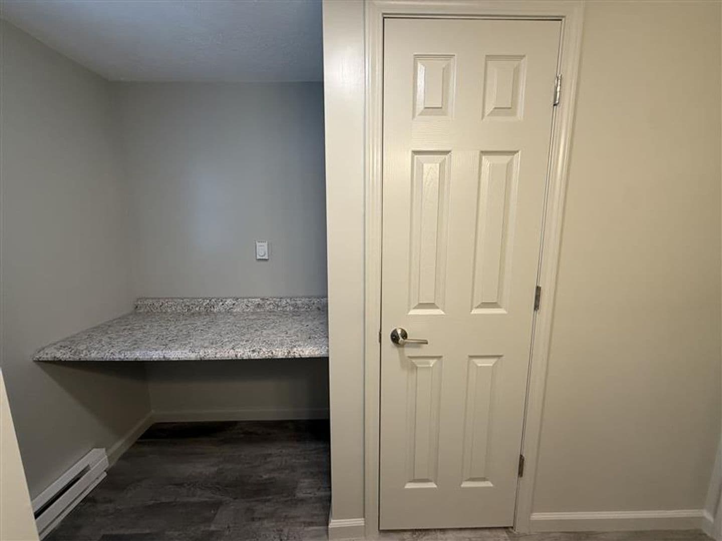Muncie Apartment: 1413 W University - 13C