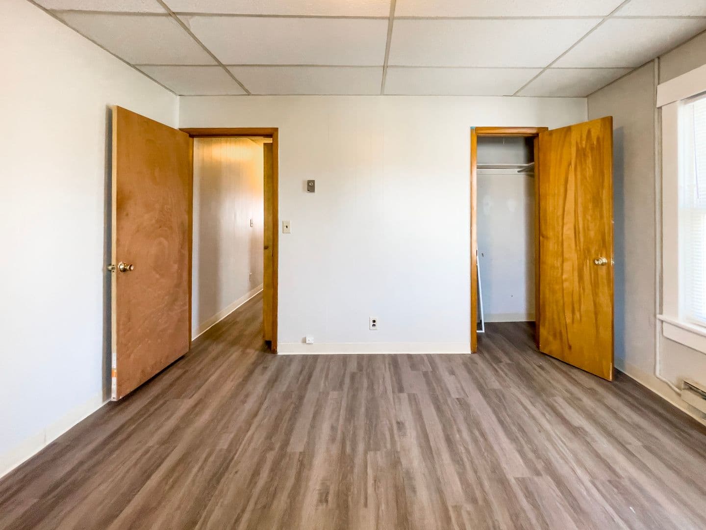 Muncie Apartment: 1924 W Jackson St