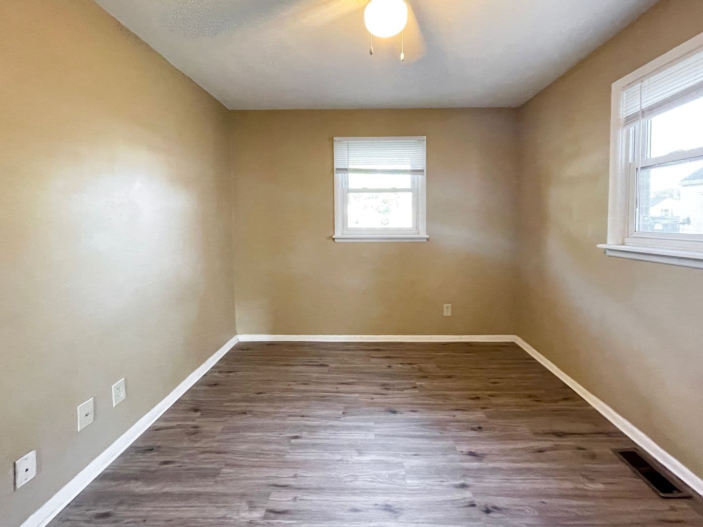 Muncie House: 2117 N Hollywood Ave.