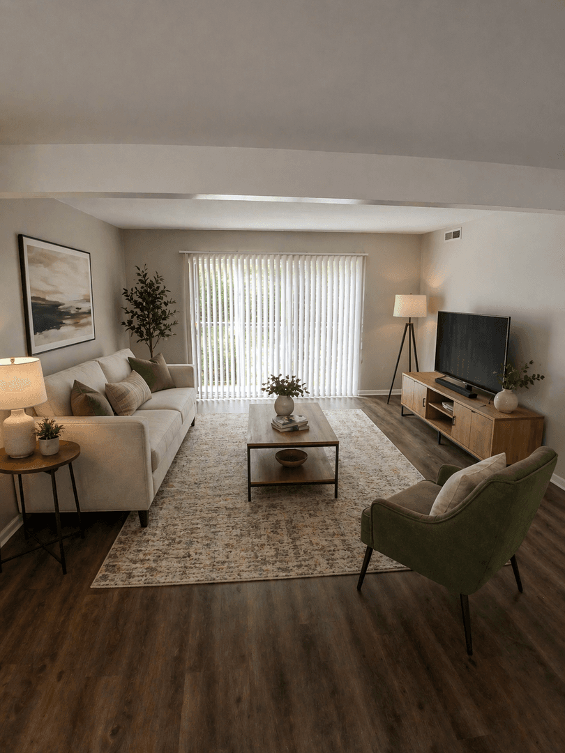 Muncie Apartment: 106 N McKinley Ave.