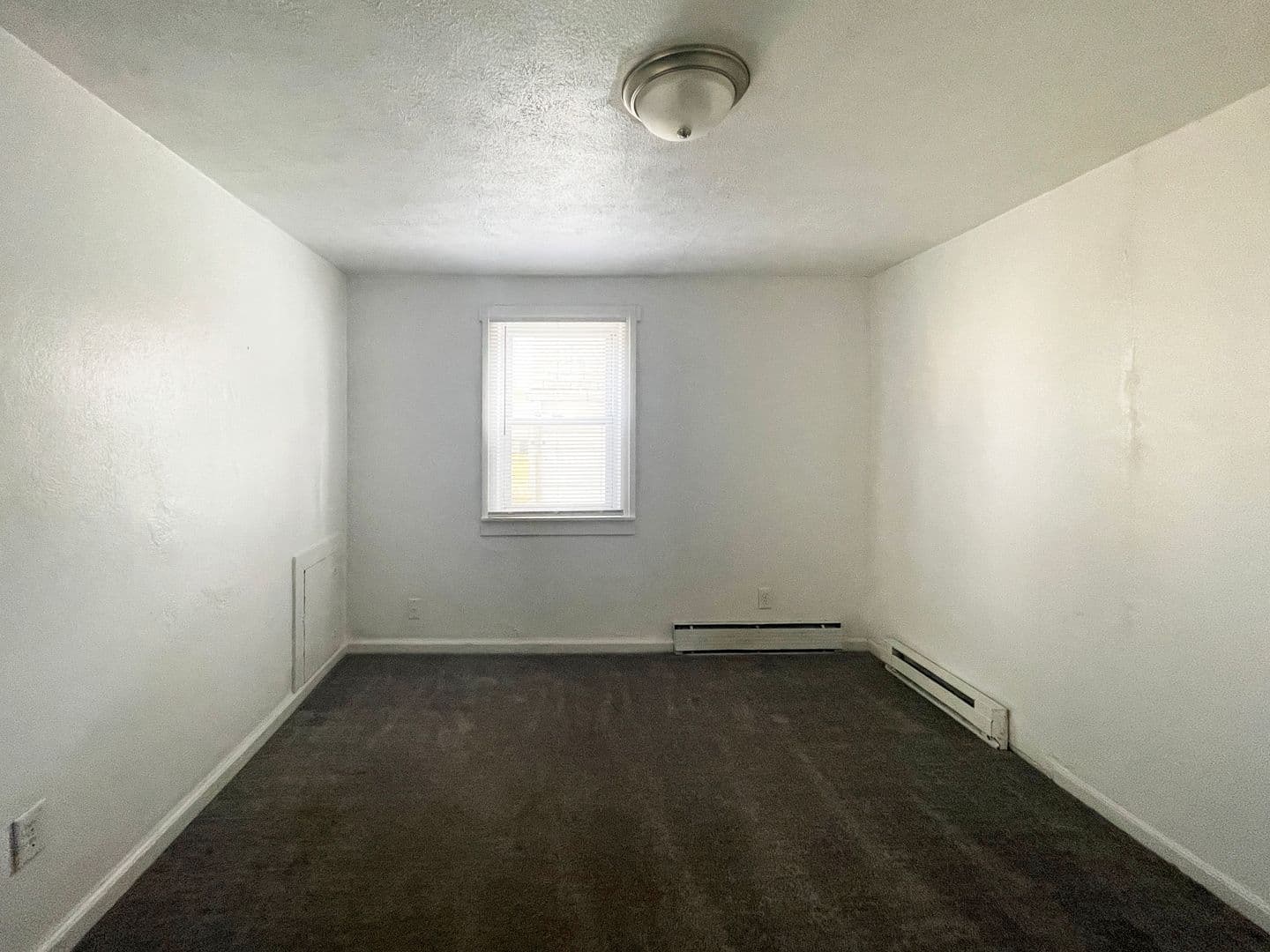Muncie House: 2509 E 16th St