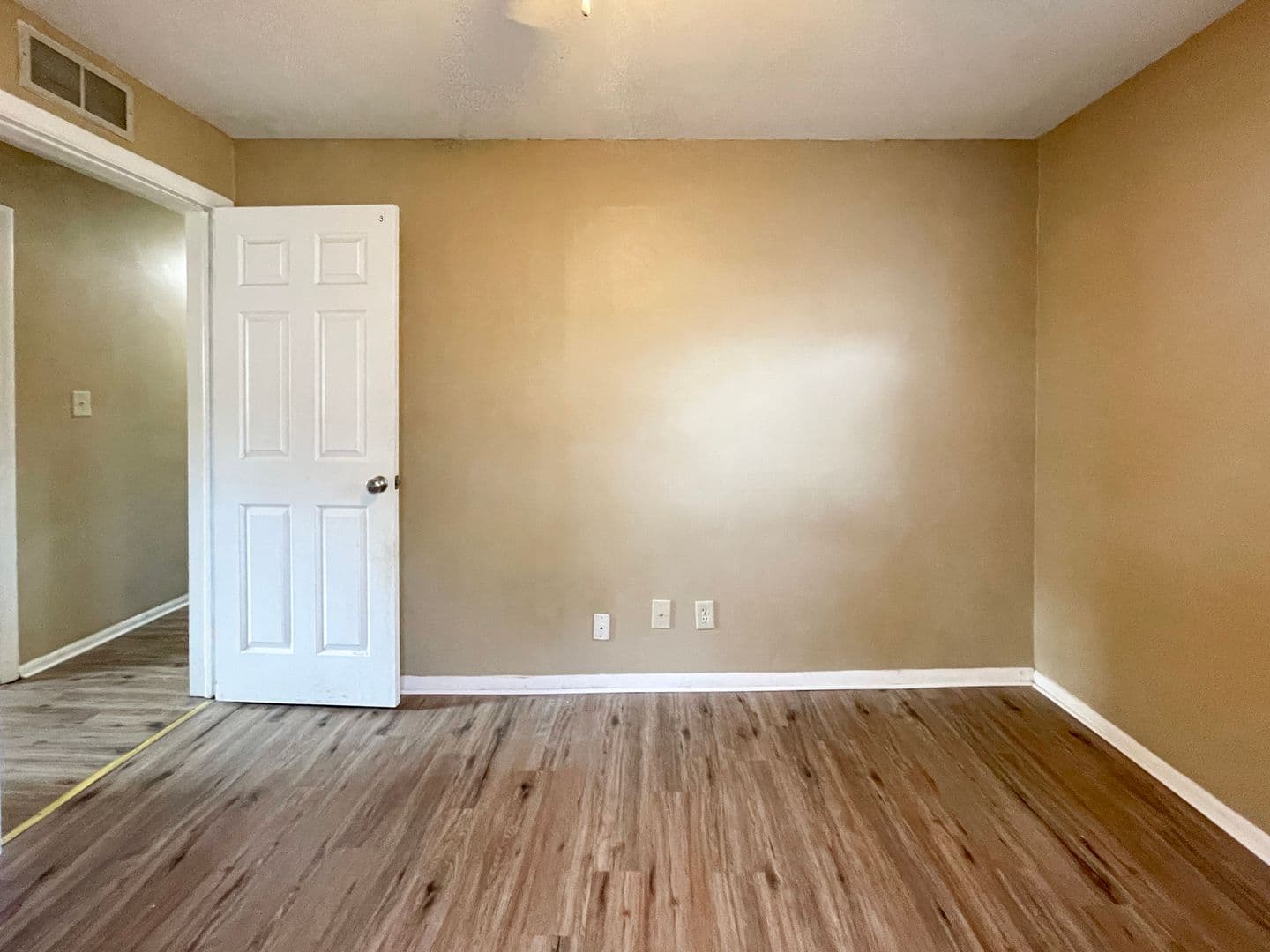 Muncie House: 2117 N Hollywood Ave.