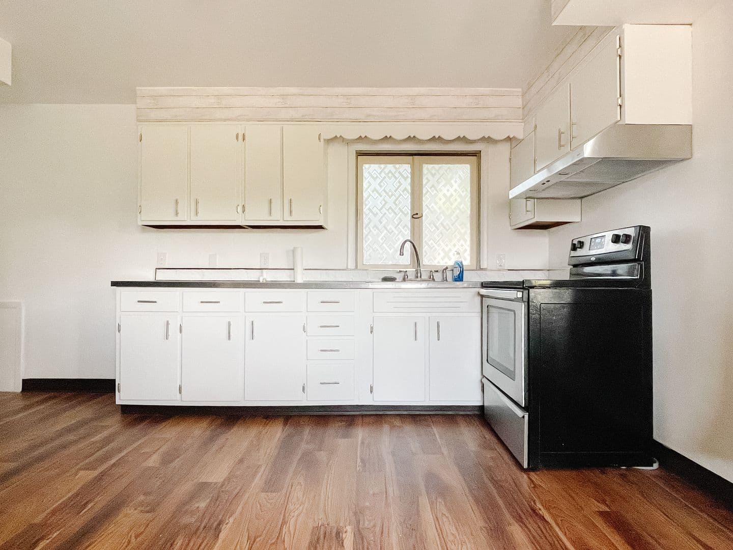Muncie Apartment: 305 S Manning Ave