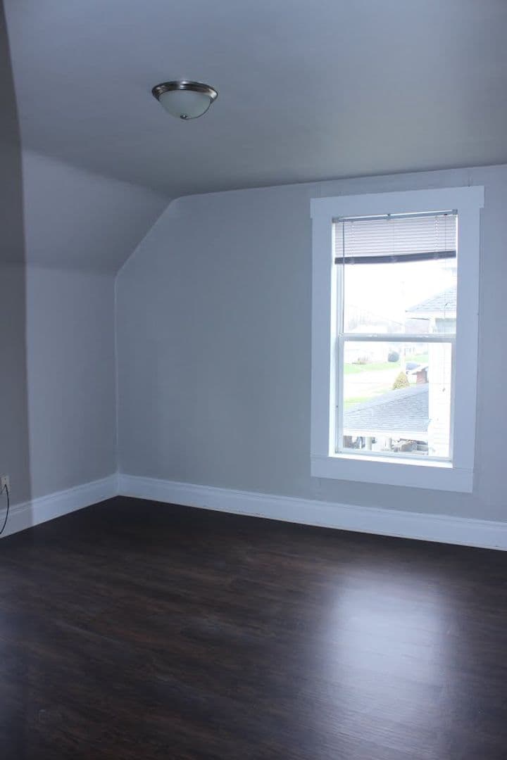 Muncie Apartment: 1507 1/2 W. Jackson St.