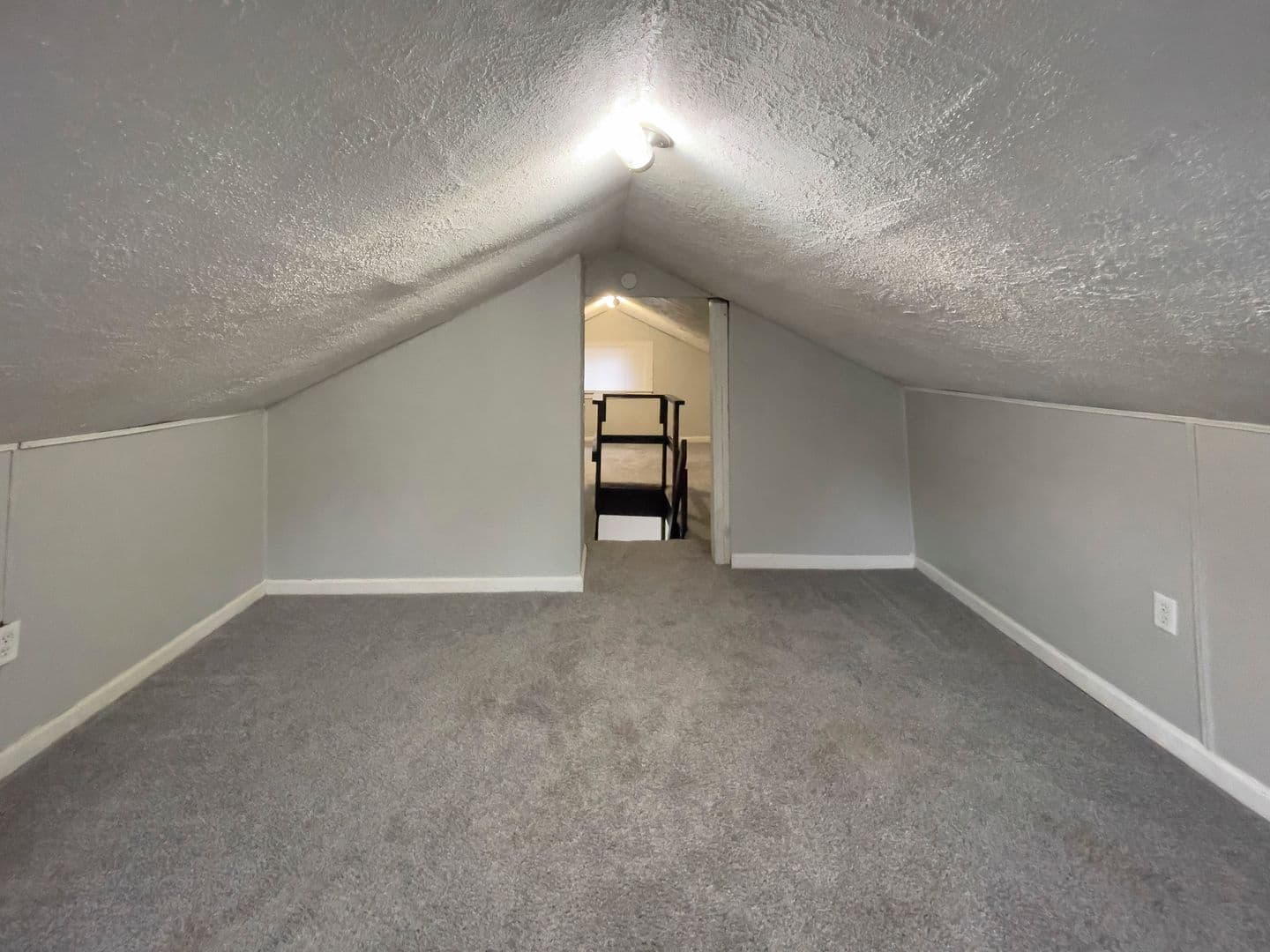 Muncie Apartment: 328 S. Talley Ave.