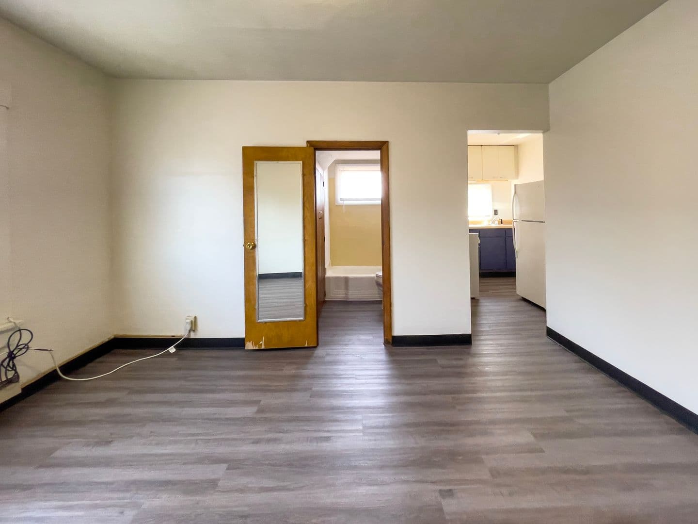 Muncie Apartment: 1924 W Jackson St