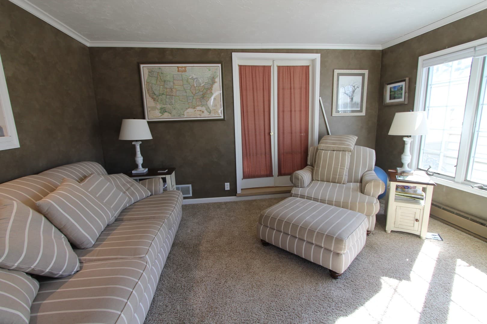 Muncie House: 2012 West Petty Road