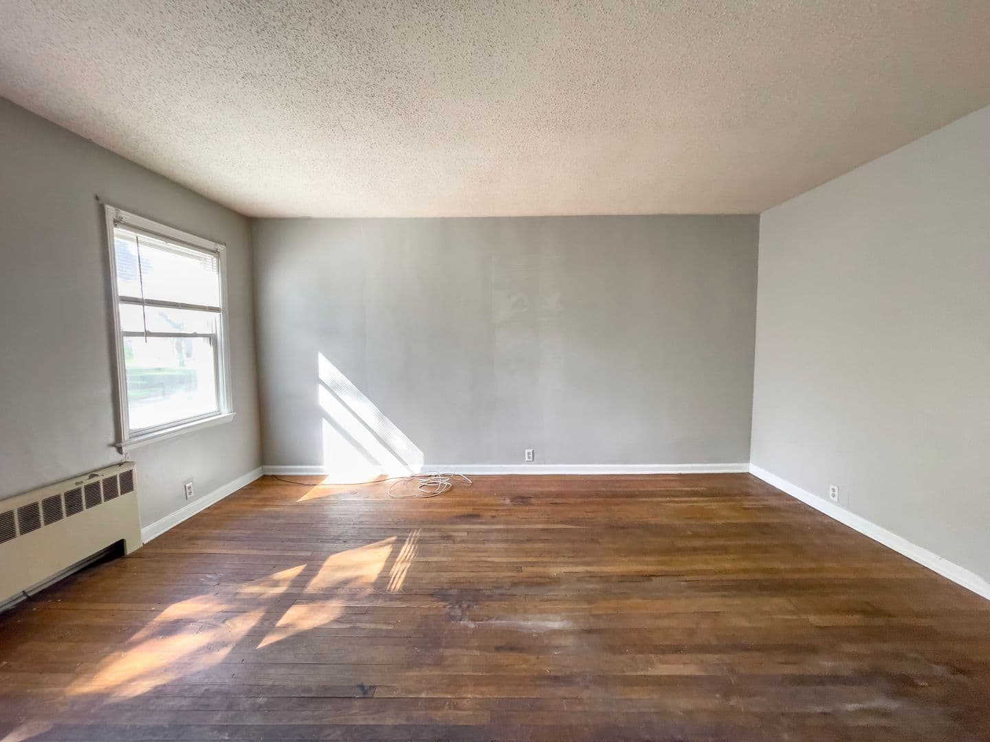 Muncie Apartment: 1518 W Main Street  Apt. 3