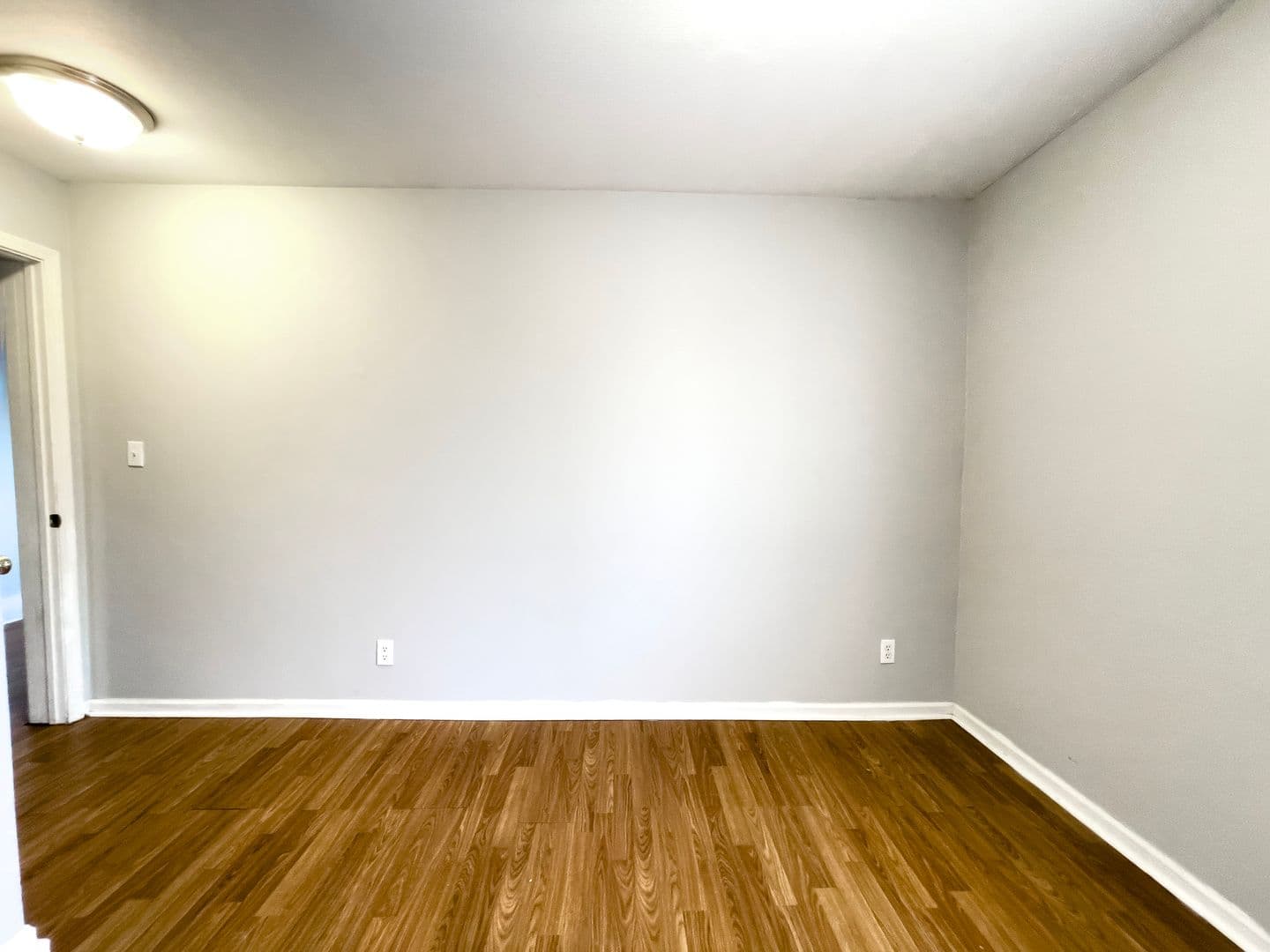 Muncie House: 118 N Martin St