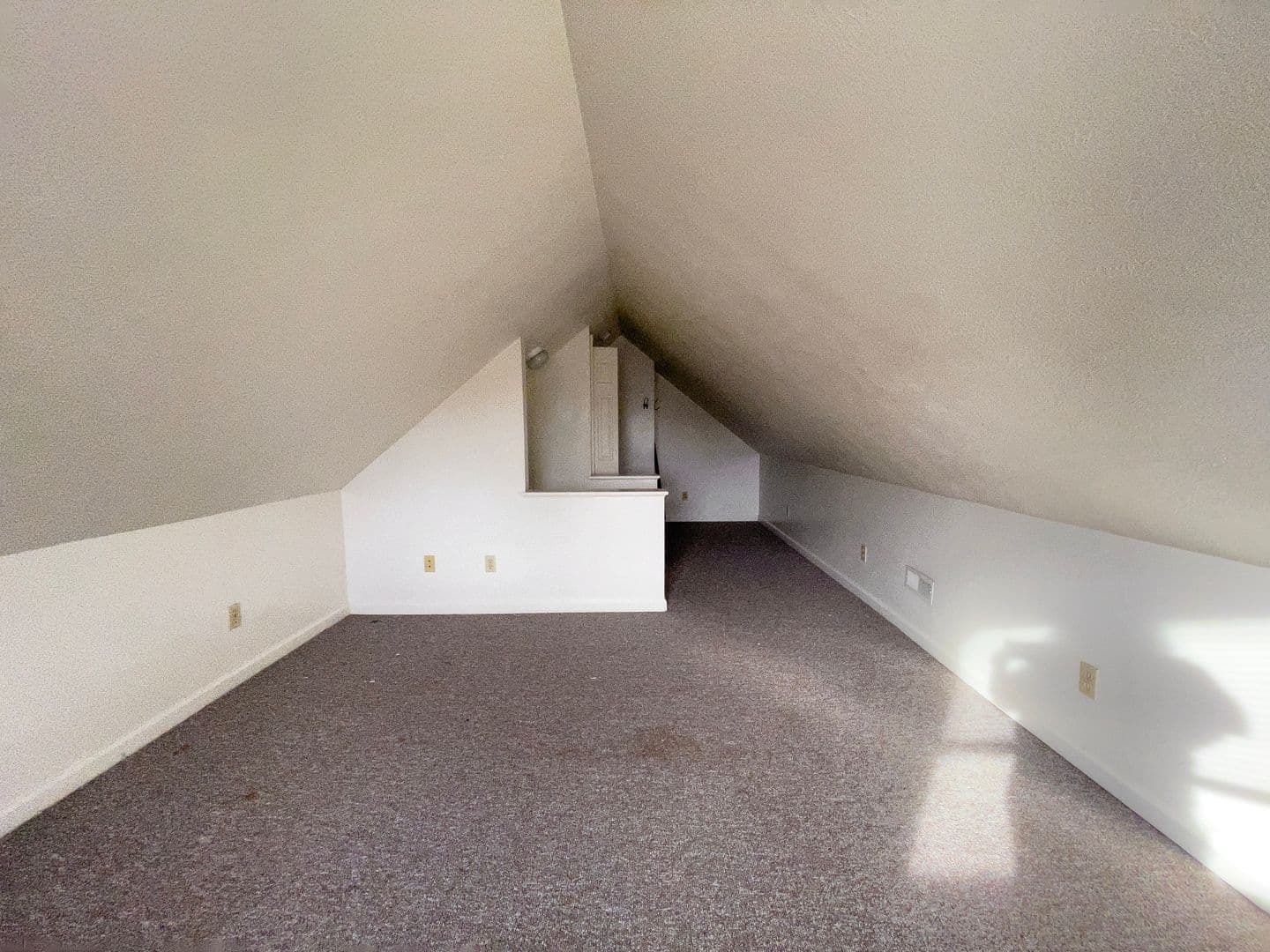 Muncie Apartment: 9011 W Jackson St