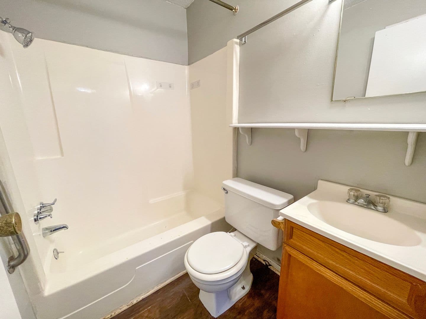 Muncie Apartment: 2600 W Memorial Dr