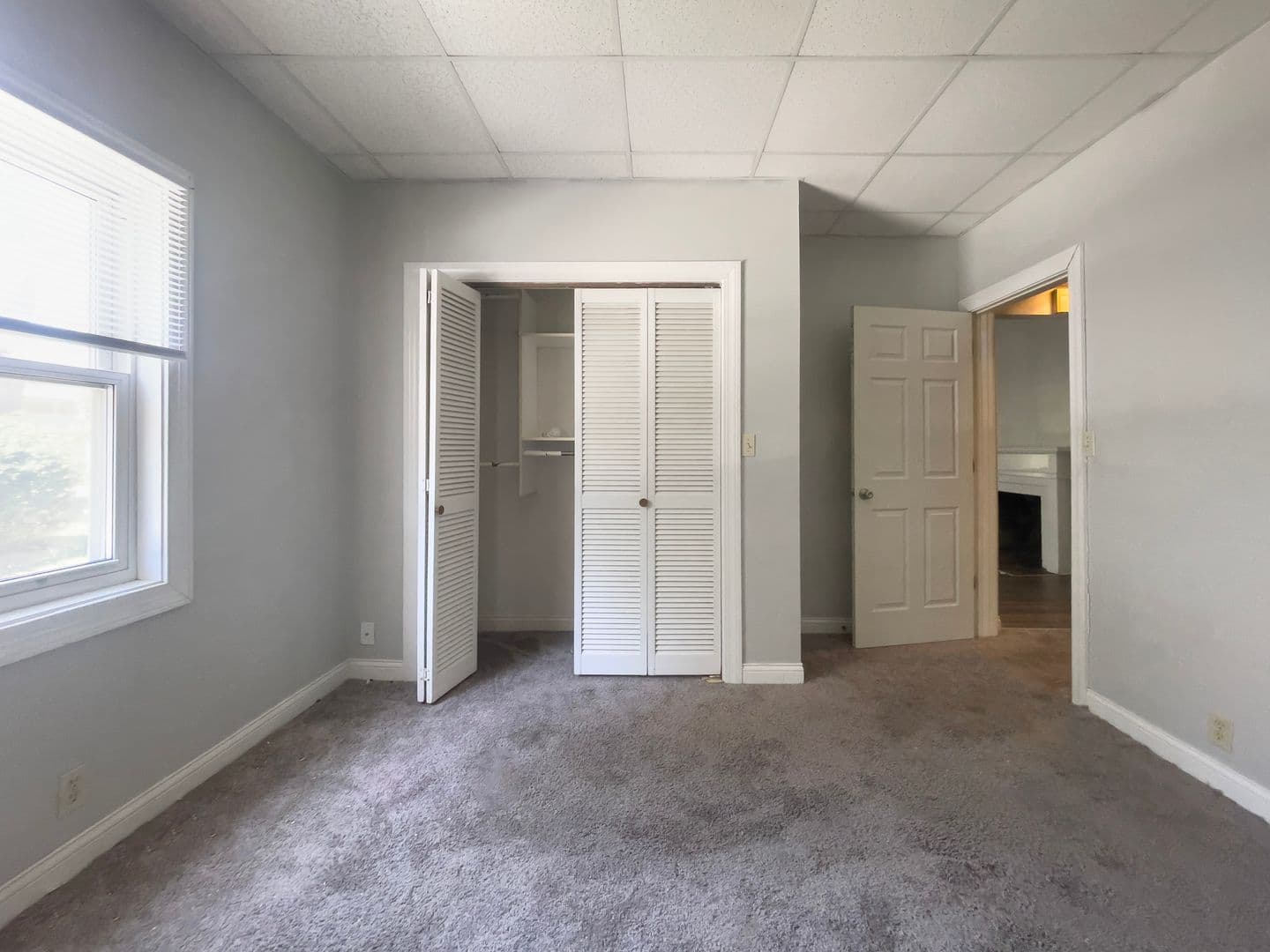 Muncie Apartment: 805 W. University Ave. #3