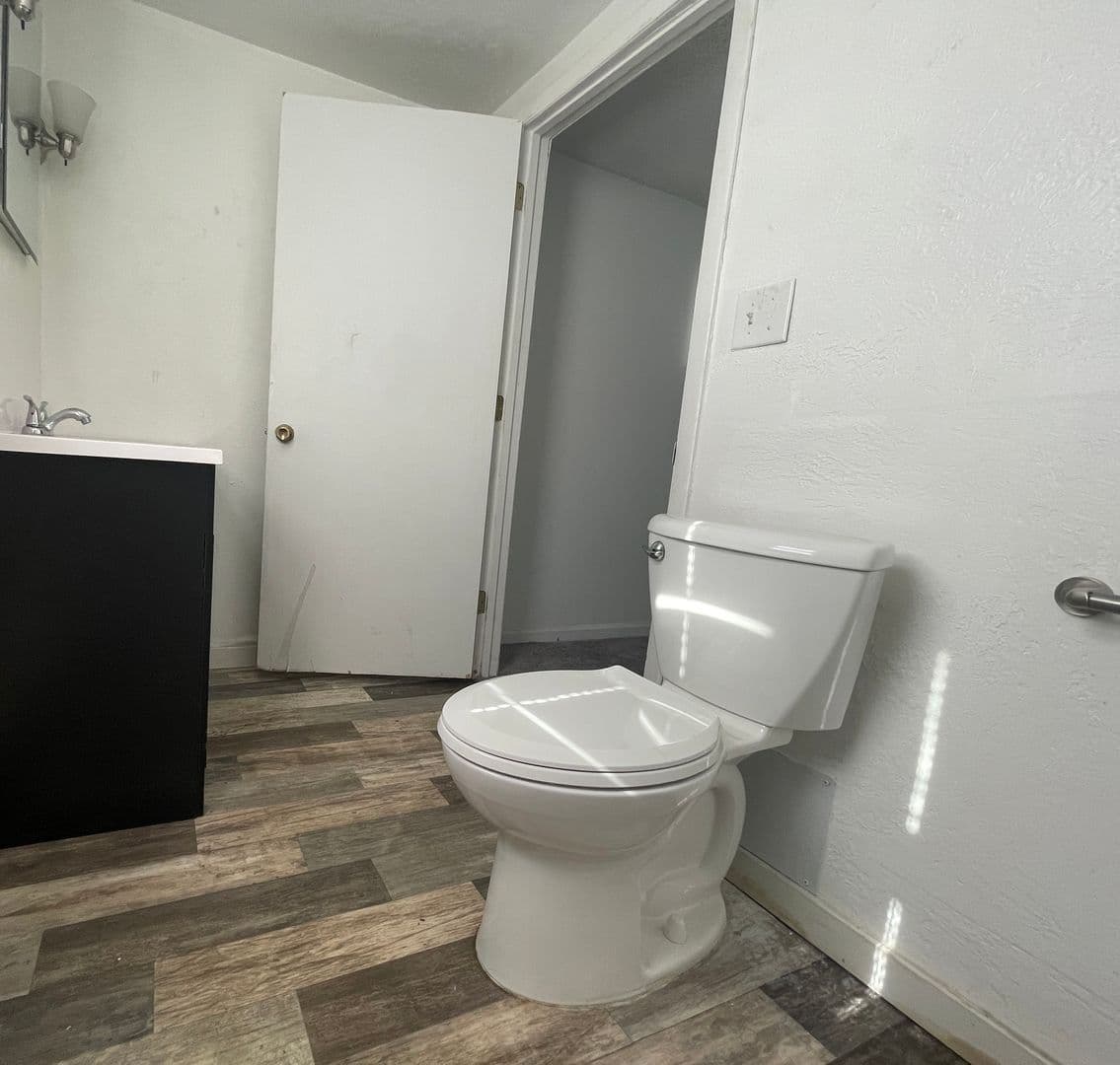 Muncie House: 2509 E 16th St