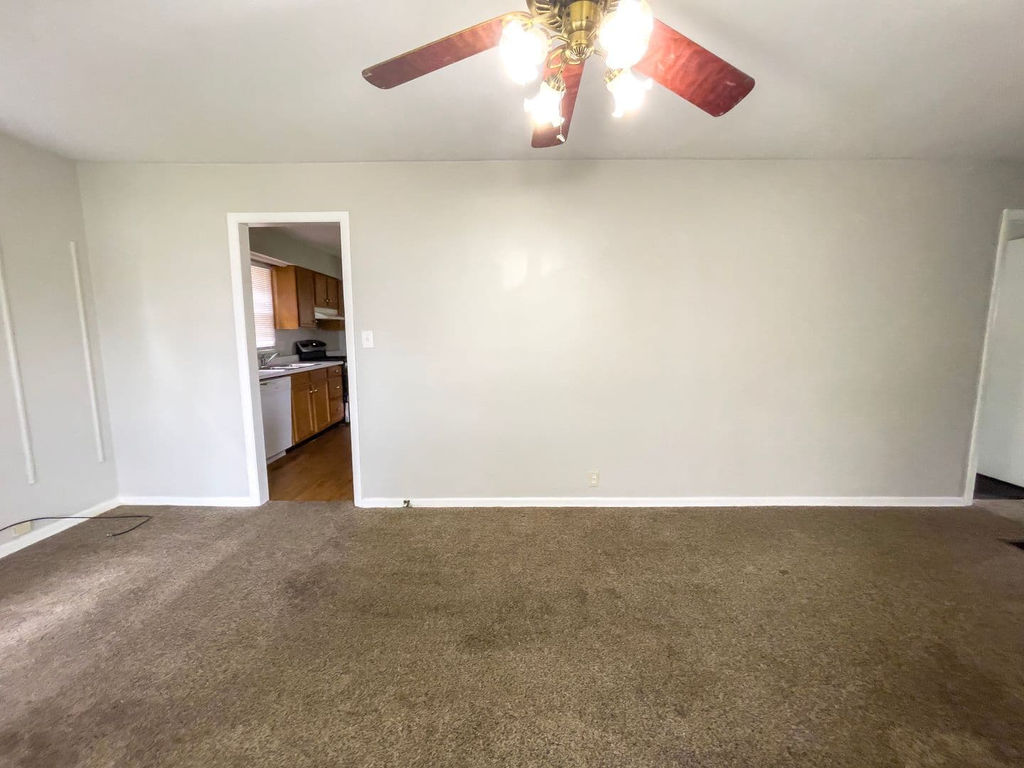 Muncie House: 1711 N Glenwood Ave