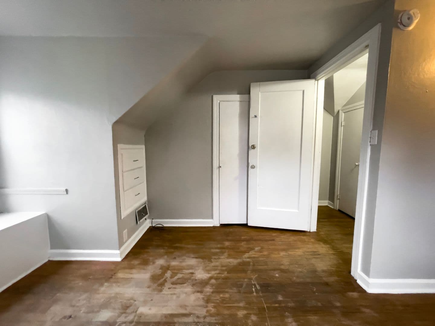 Muncie House: 1408 N Mann Ave