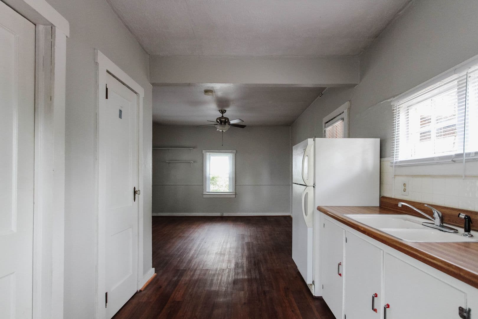Muncie Apartment: 1711 N Ball Ave