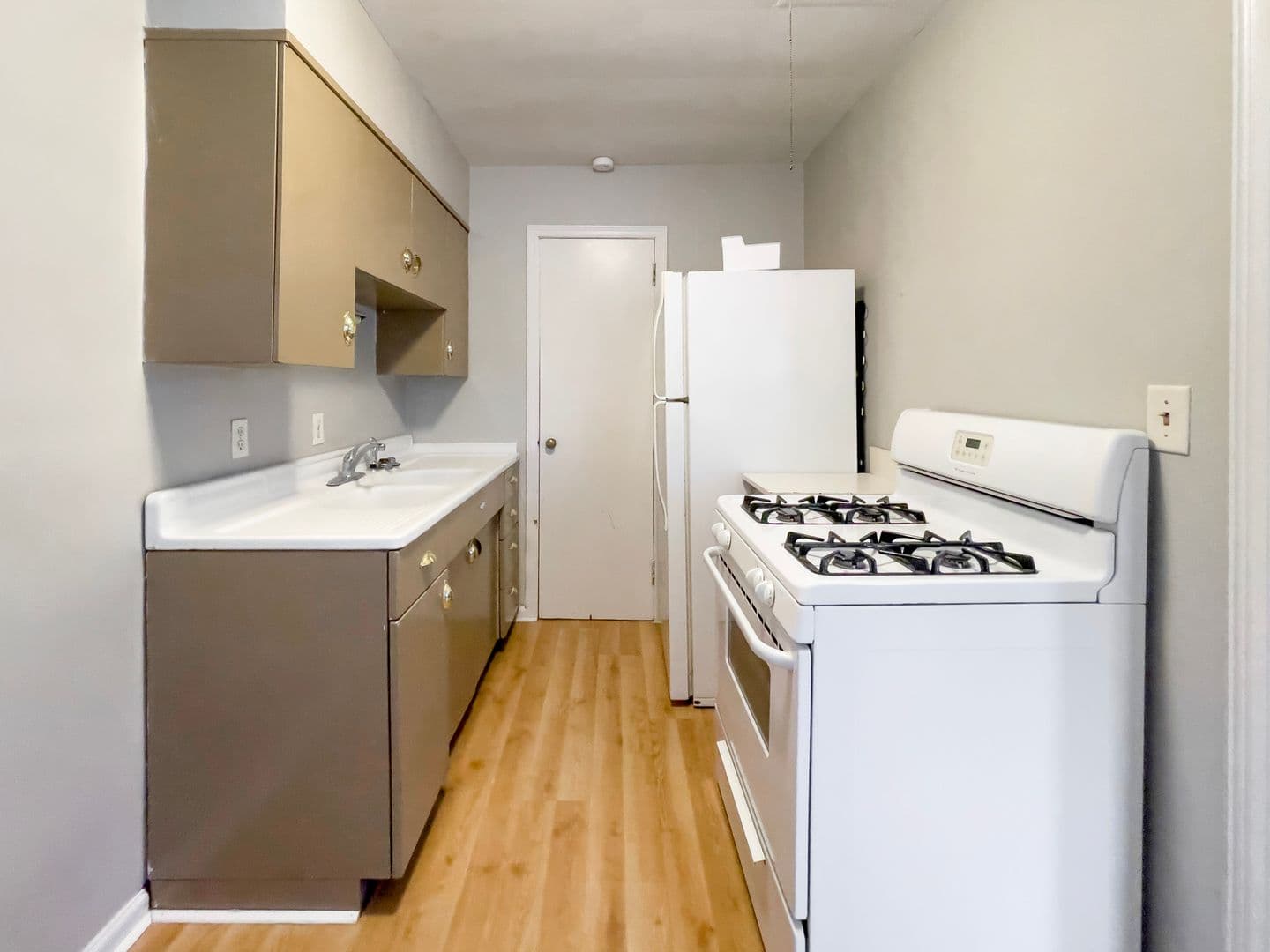 Muncie Apartment: 1518 W Main Street Apt. 4