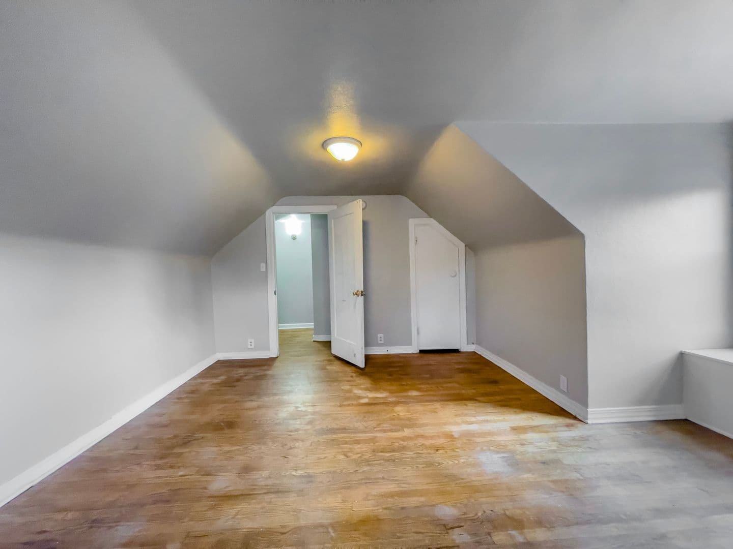 Muncie House: 1408 N Mann Ave