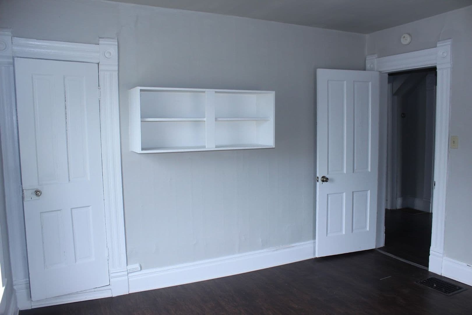Muncie Apartment: 1507 1/2 W. Jackson St.