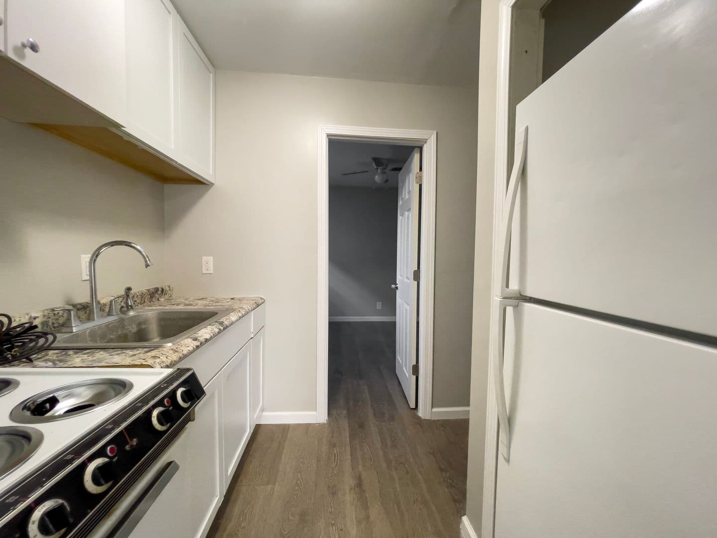 Muncie Apartment: 1814 W 7th St.