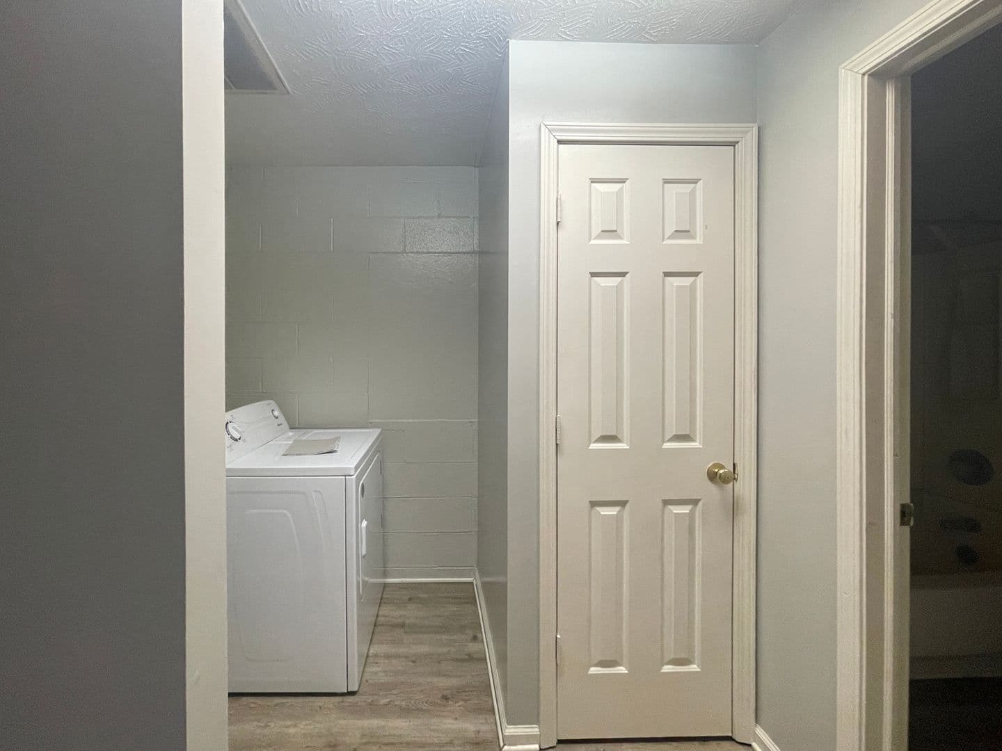 Muncie Apartment: 9012 W Jackson St