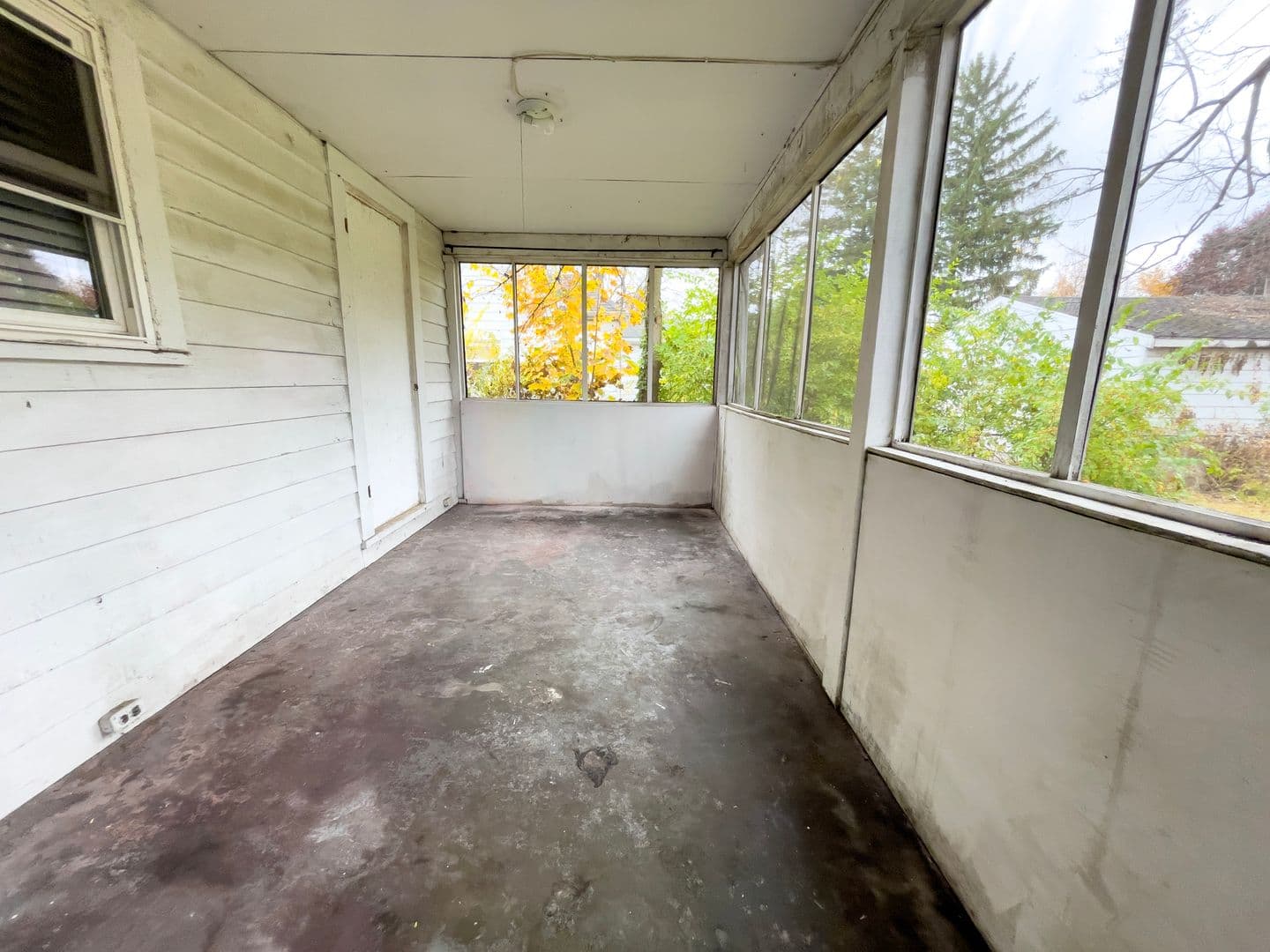 Muncie House: 1408 N Mann Ave