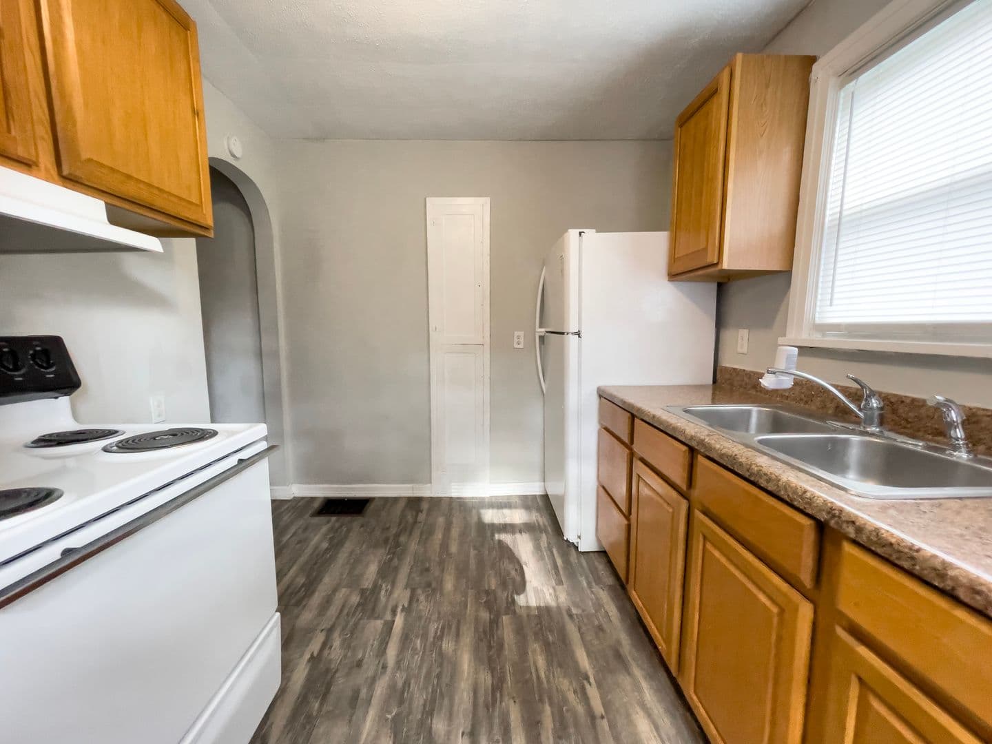 Muncie House: 301 N Tillotson Ave.