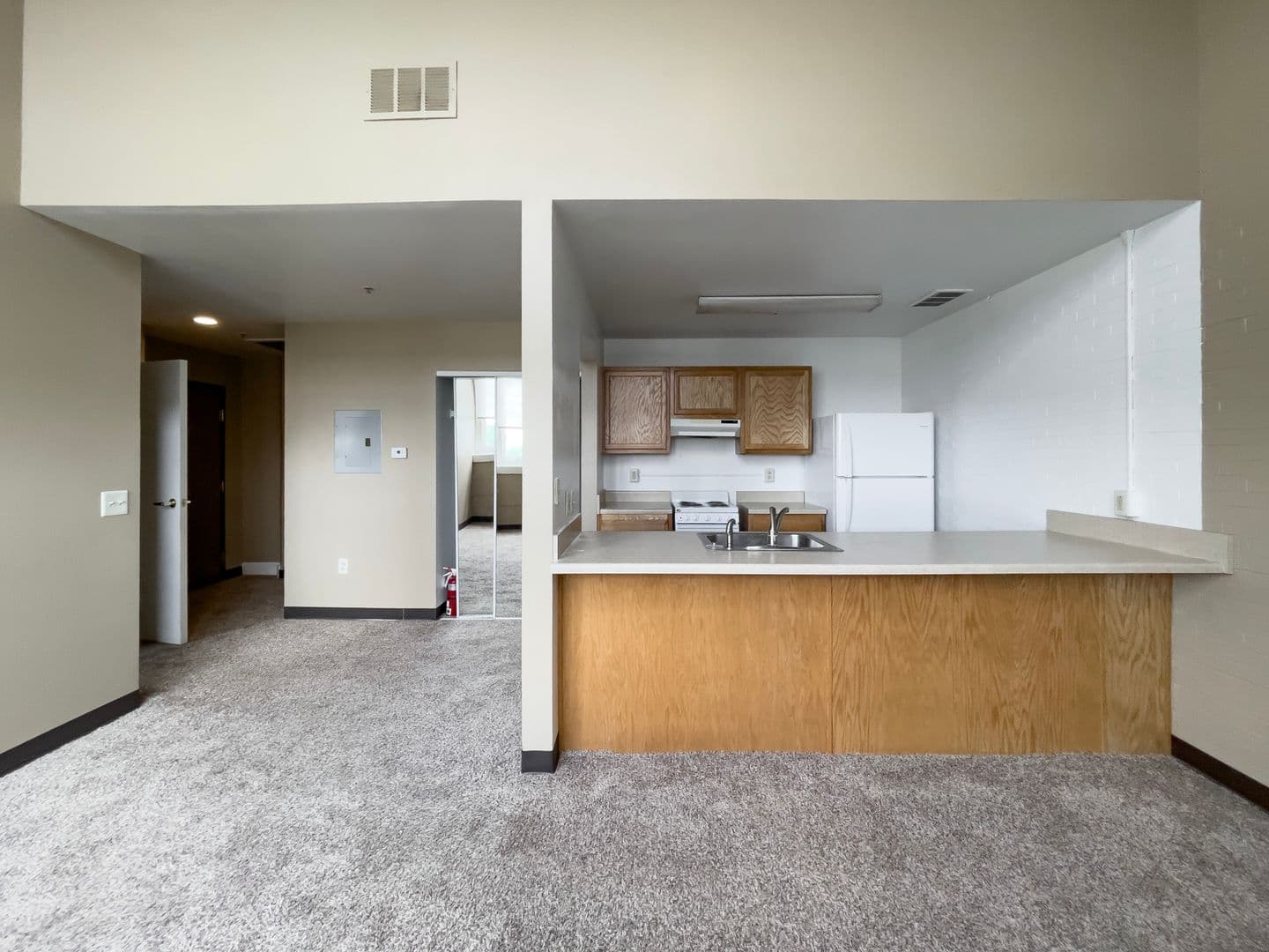 Muncie Apartment: 301 W 13th St
