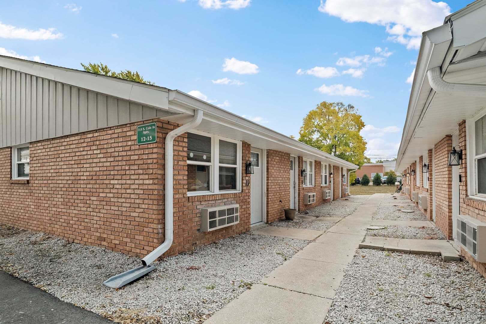 Muncie Apartment: 715 S. Cole Ave.