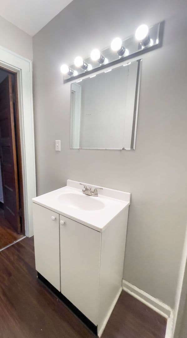 Muncie House: 1405 W Jackson St