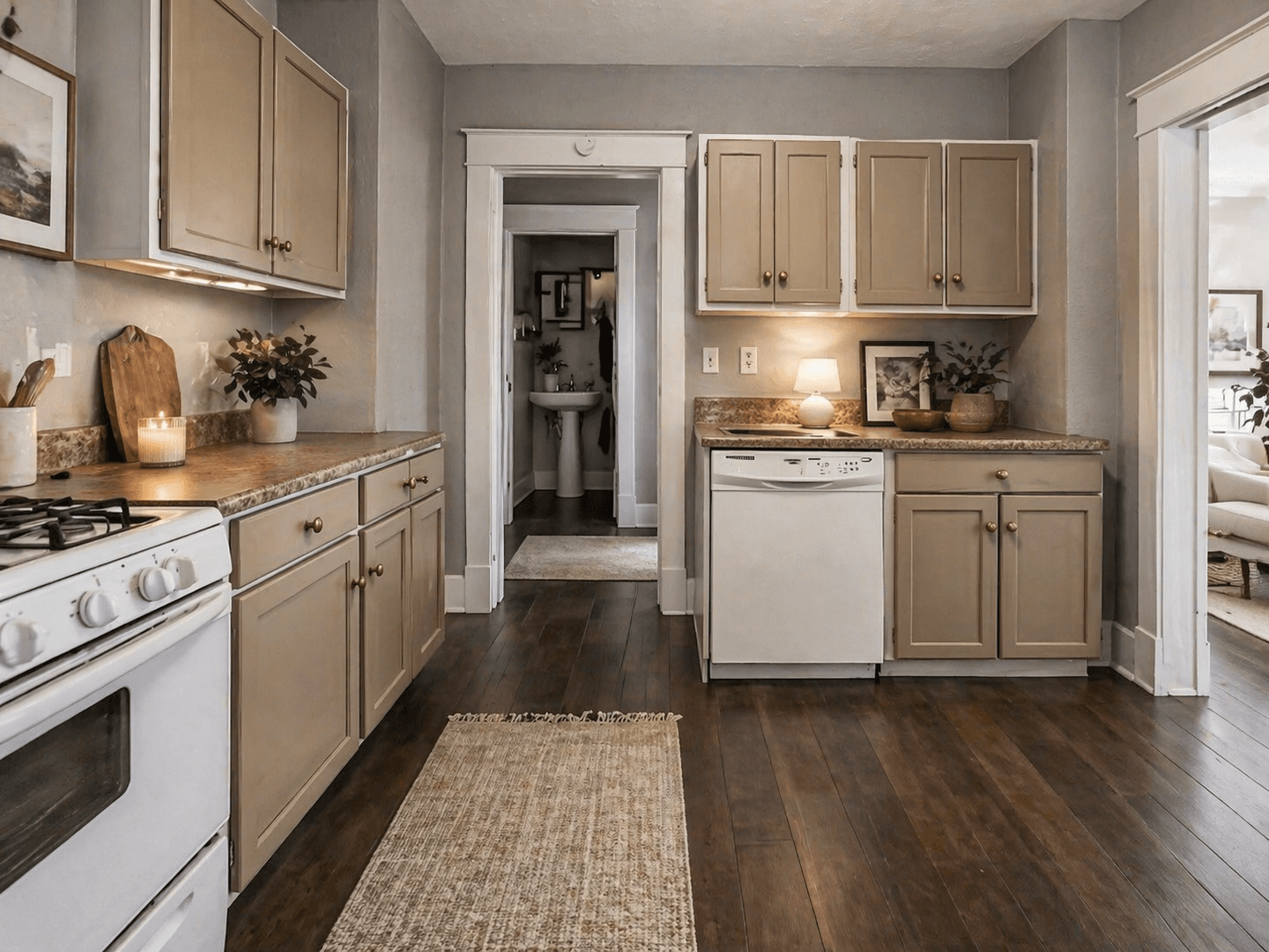 Muncie Apartment: 808 W Beechwood Ave.