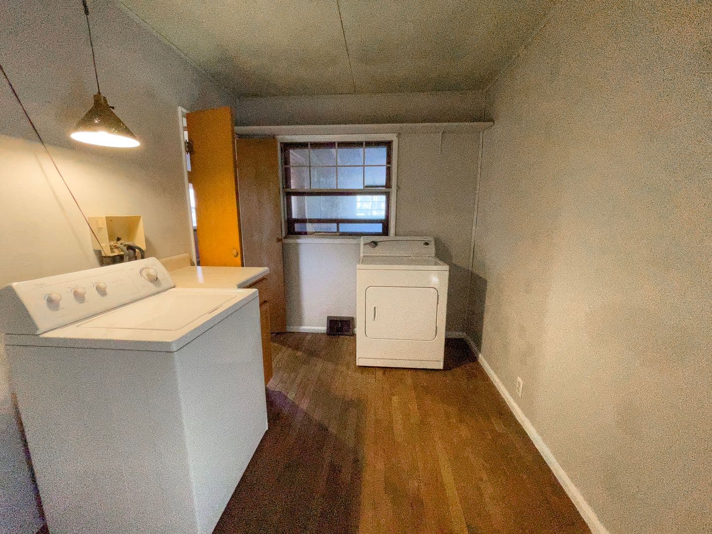 Muncie House: 710 W Ace St