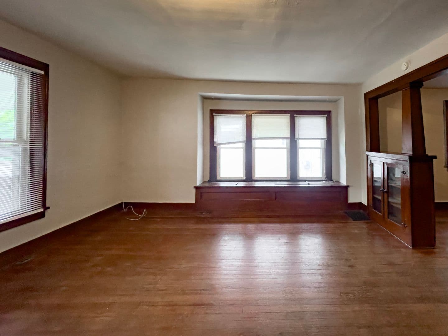 Muncie House: 1405 W Jackson St