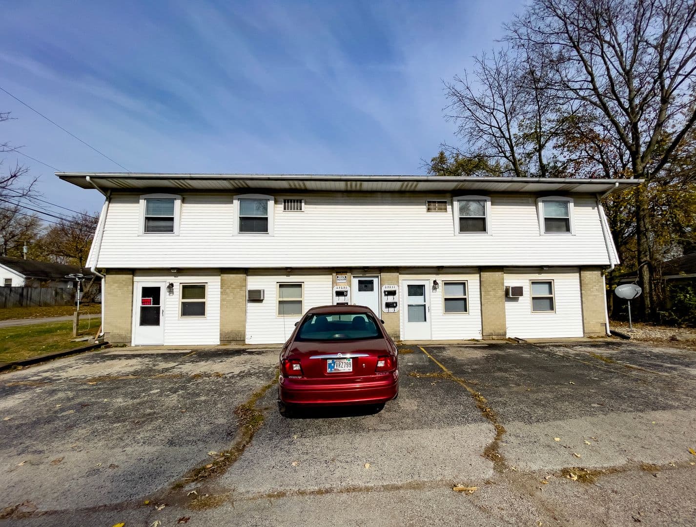 Muncie Apartment: 2525 1/2 Ethel Ave