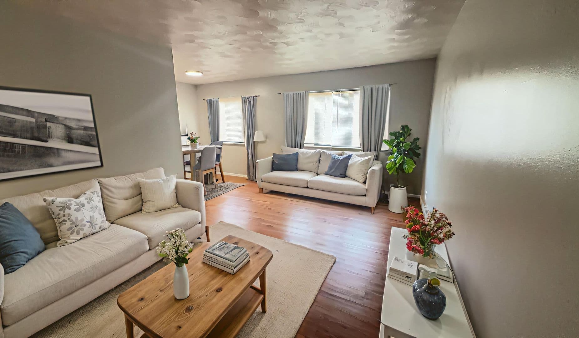 Muncie Apartment: 720 W Centennial Ave