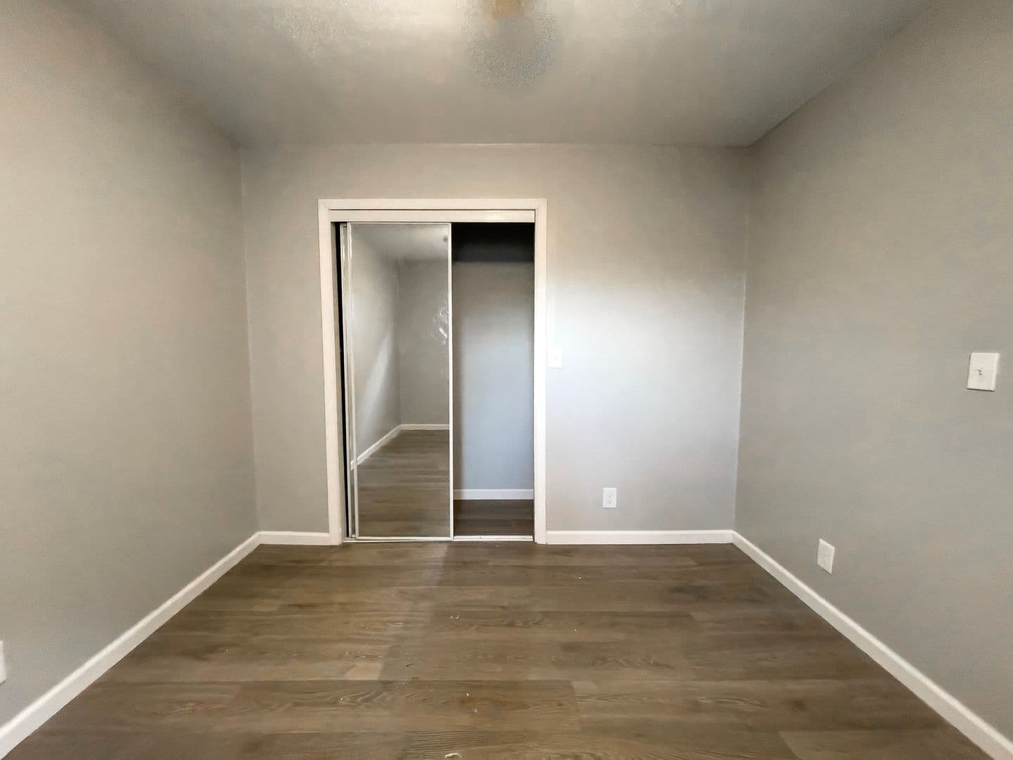 Muncie Apartment: 1814 W 7th St.