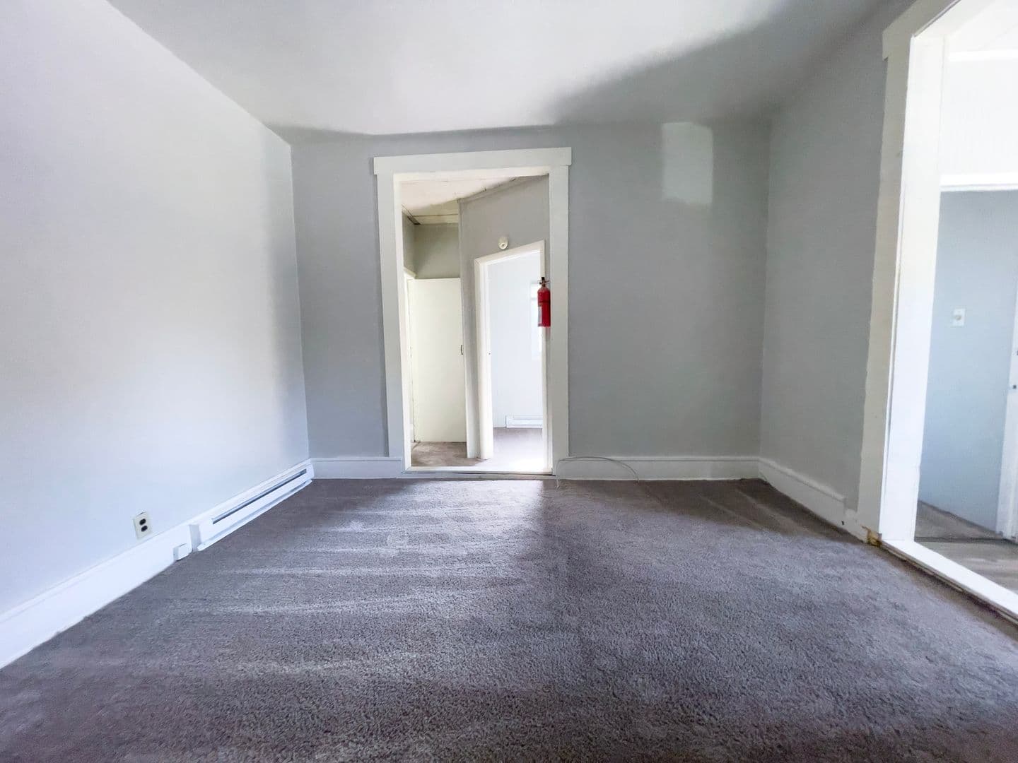 Muncie Apartment: 216 N McKinley Ave.