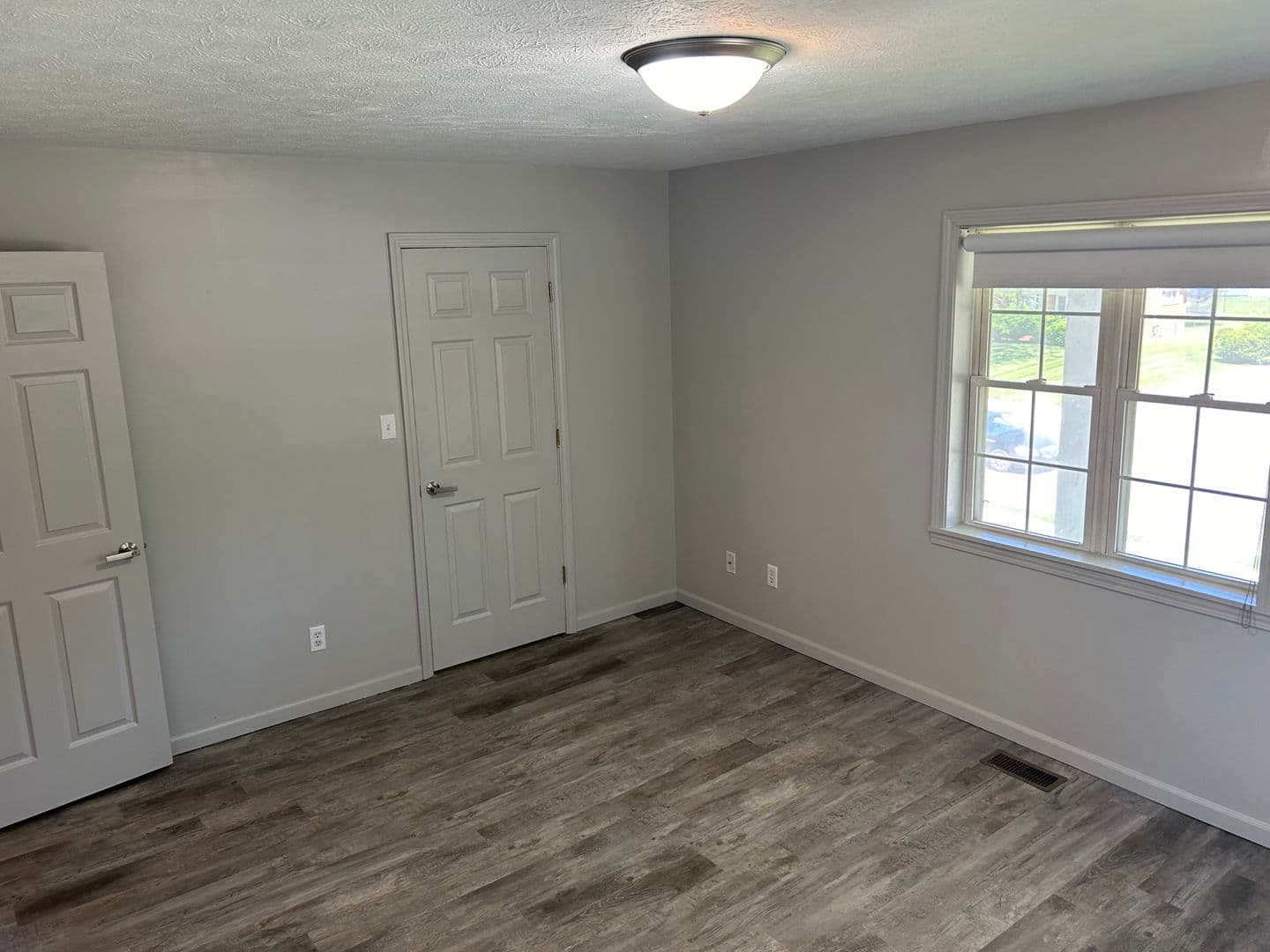 Muncie Apartment: 1413 W University
