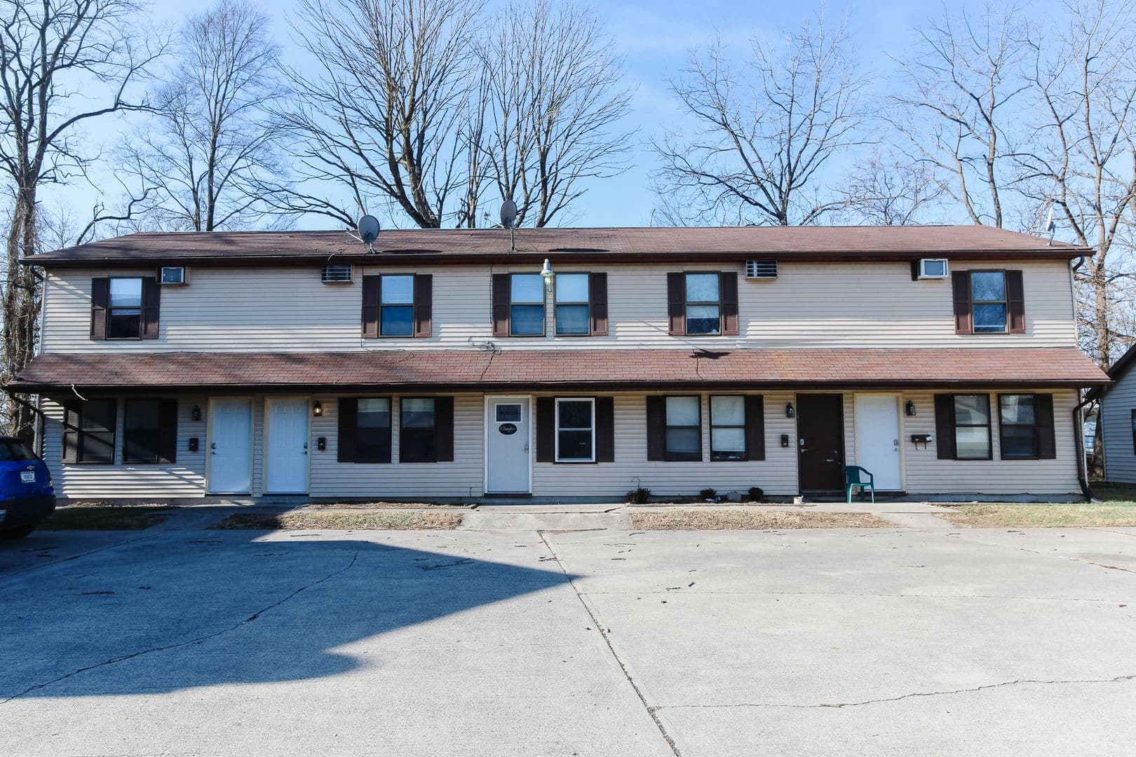 Muncie Apartment: 2213 E Memorial Dr